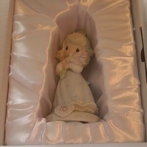 Preciouse Moments 16 Year Old Figurine